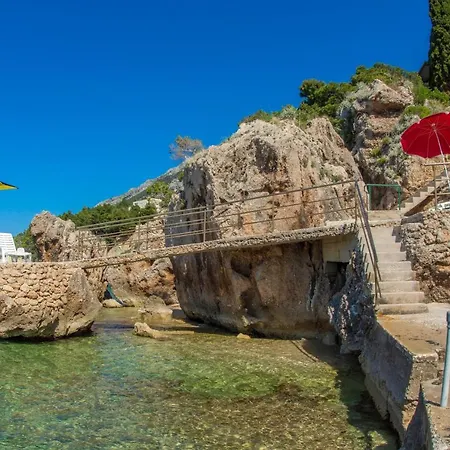With A Parking Space Pisak, Omis - 16239 *