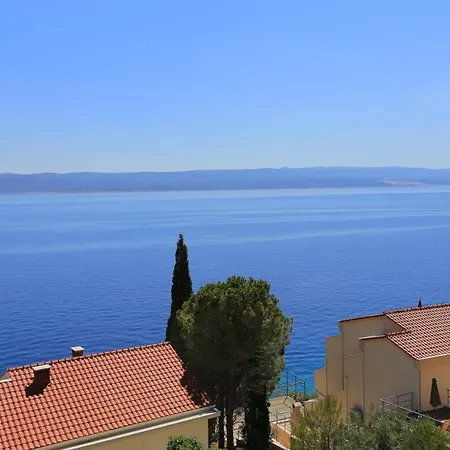 Daire With Parking Space Pisak, Omis - 16239 Pisak